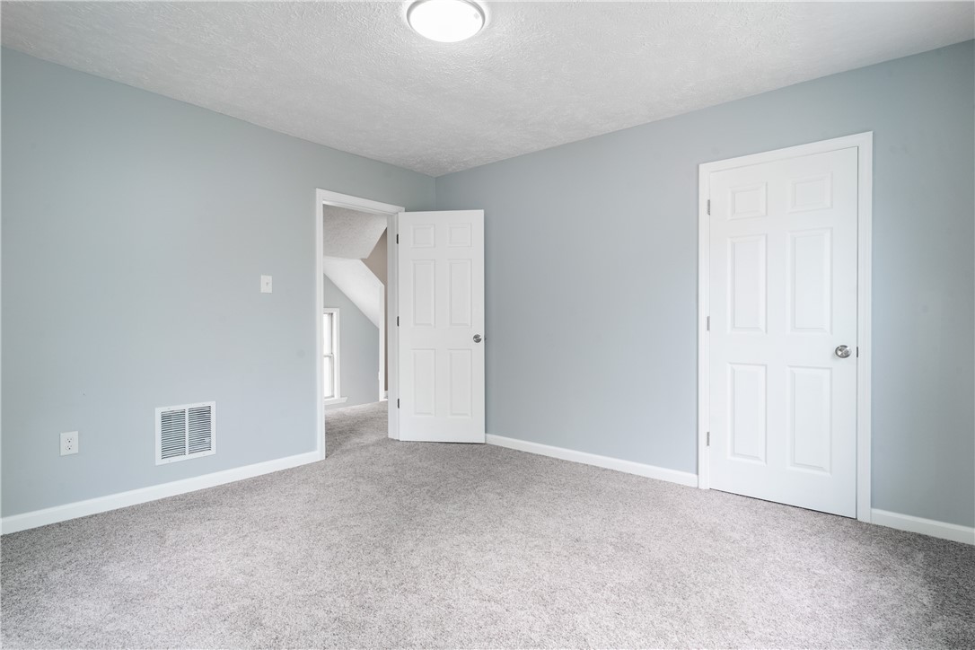 1126 4th Ave