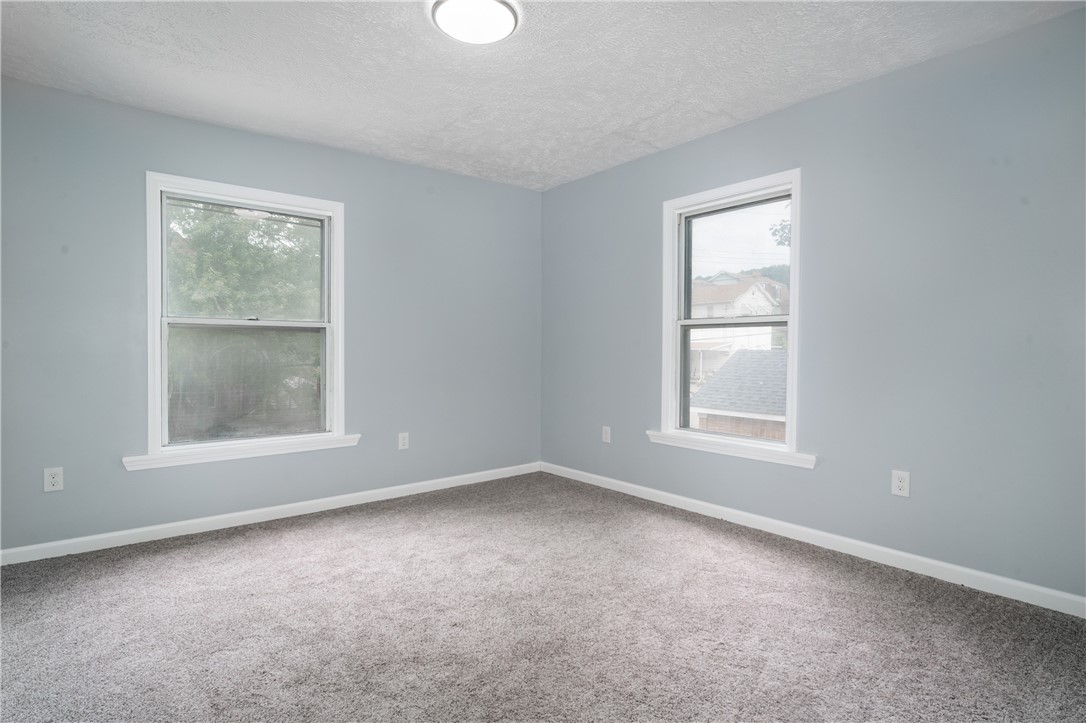 1126 4th Ave