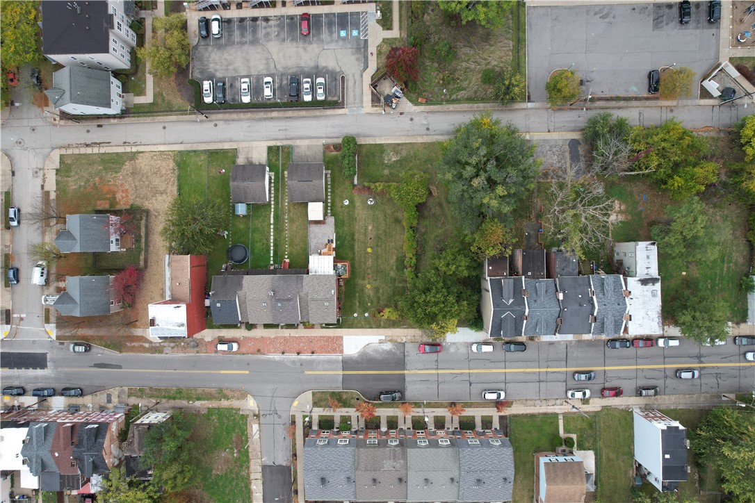 1905 Webster Ave