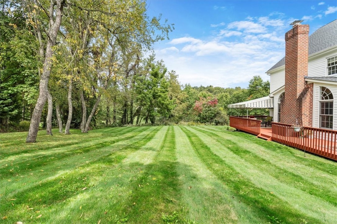 102 Drake Dr
