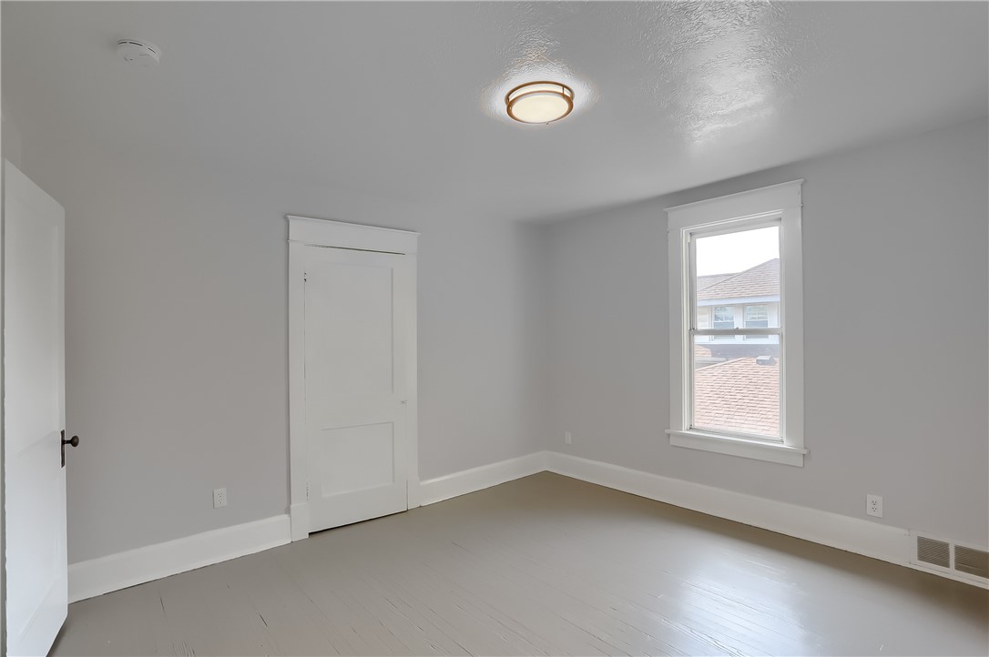 38 Pittsburgh Circle