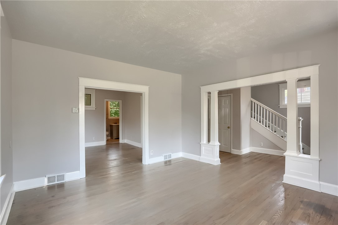 38 Pittsburgh Circle