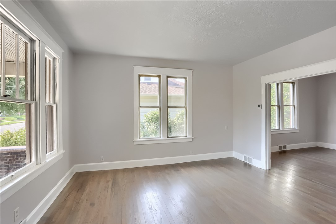38 Pittsburgh Circle
