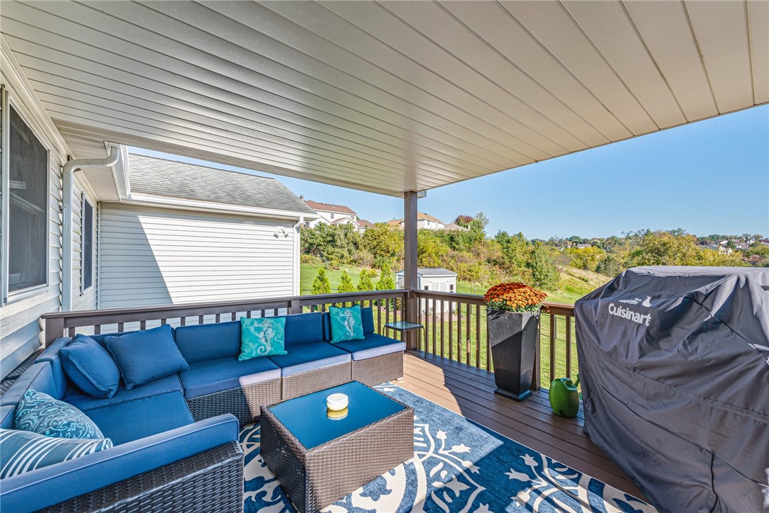 32 Deerfield Dr