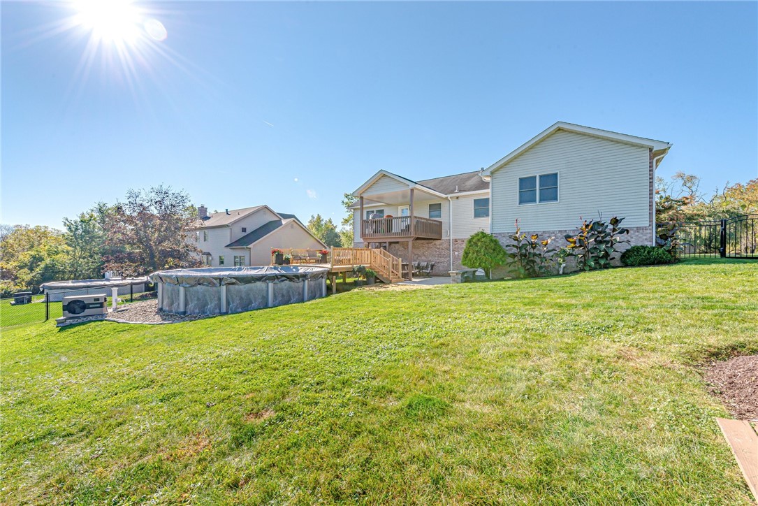 32 Deerfield Dr