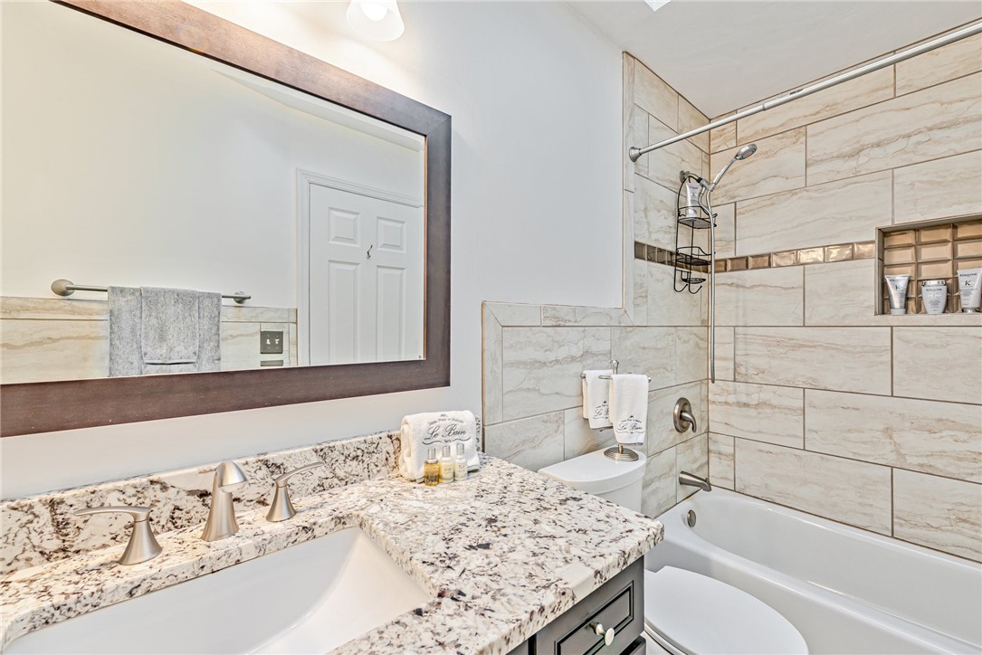 32 Deerfield Dr