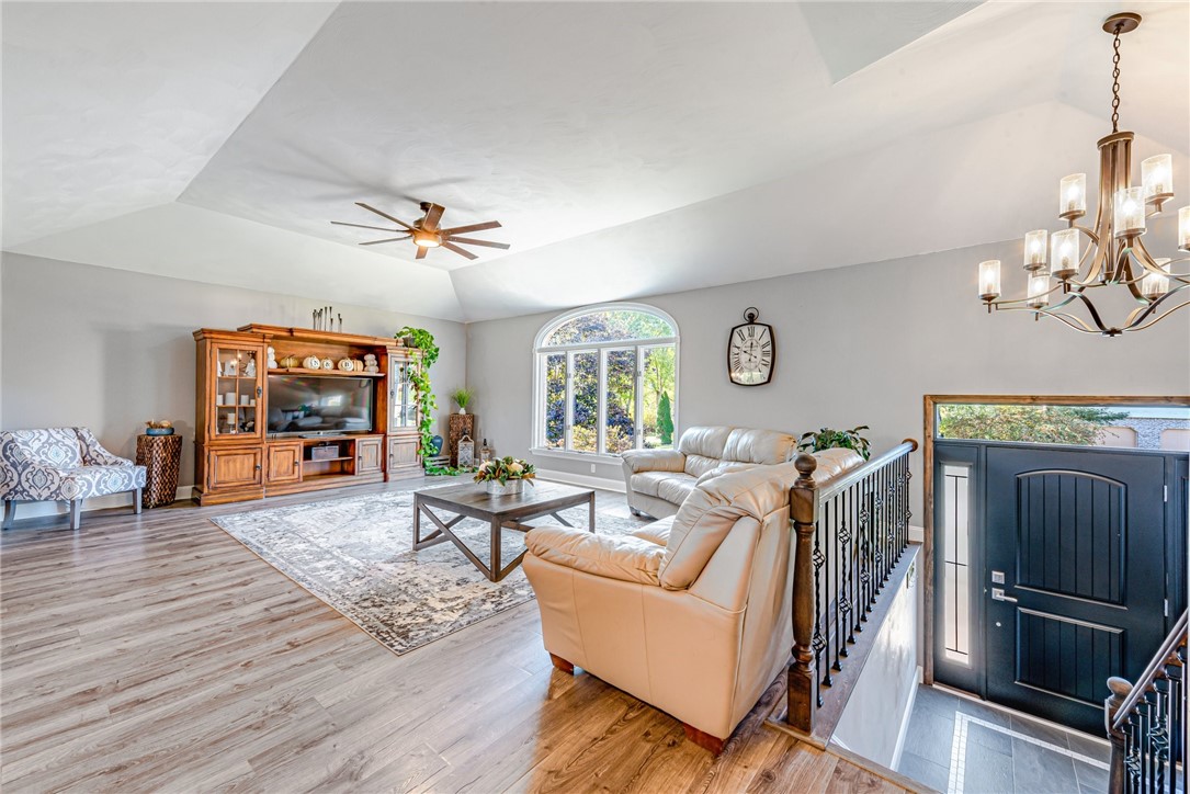 32 Deerfield Dr