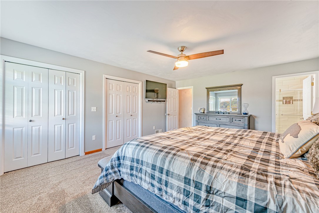 32 Deerfield Dr