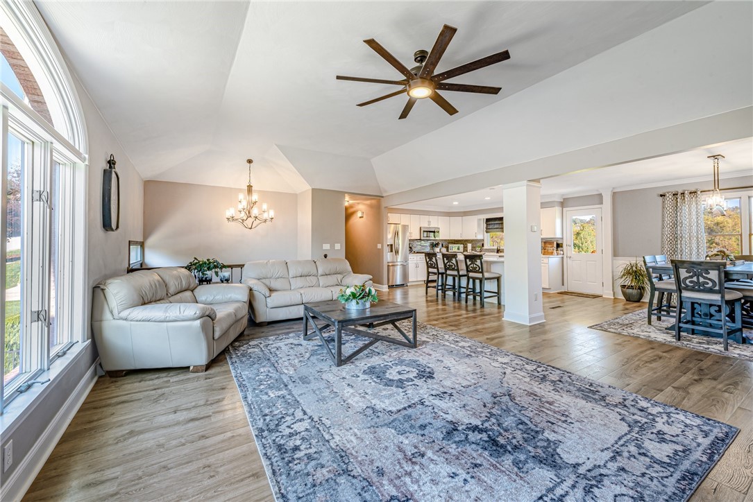 32 Deerfield Dr