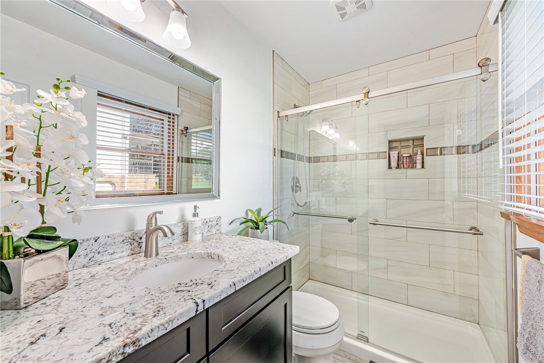 32 Deerfield Dr