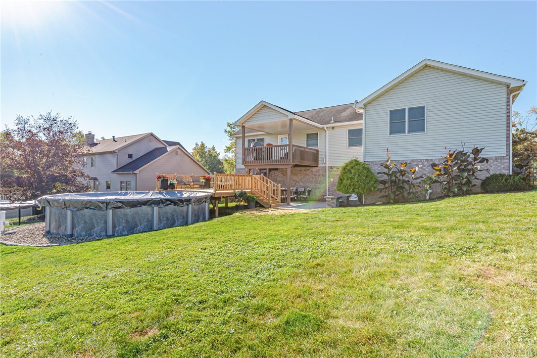 32 Deerfield Dr