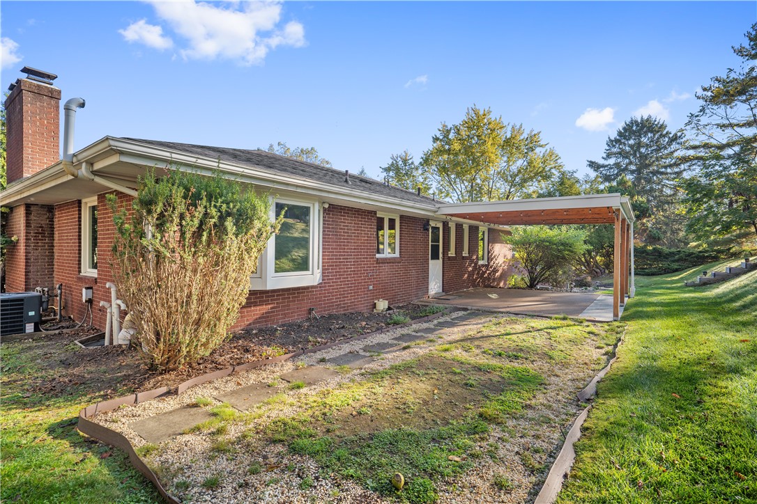 151 Beaconview Drive