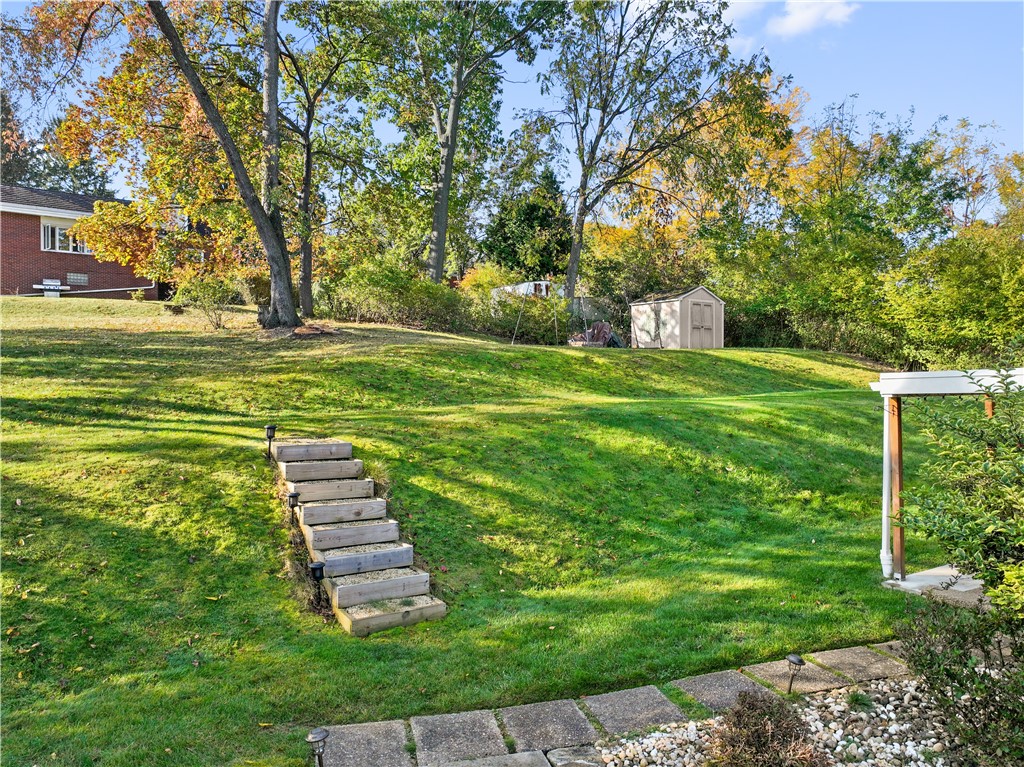 151 Beaconview Drive