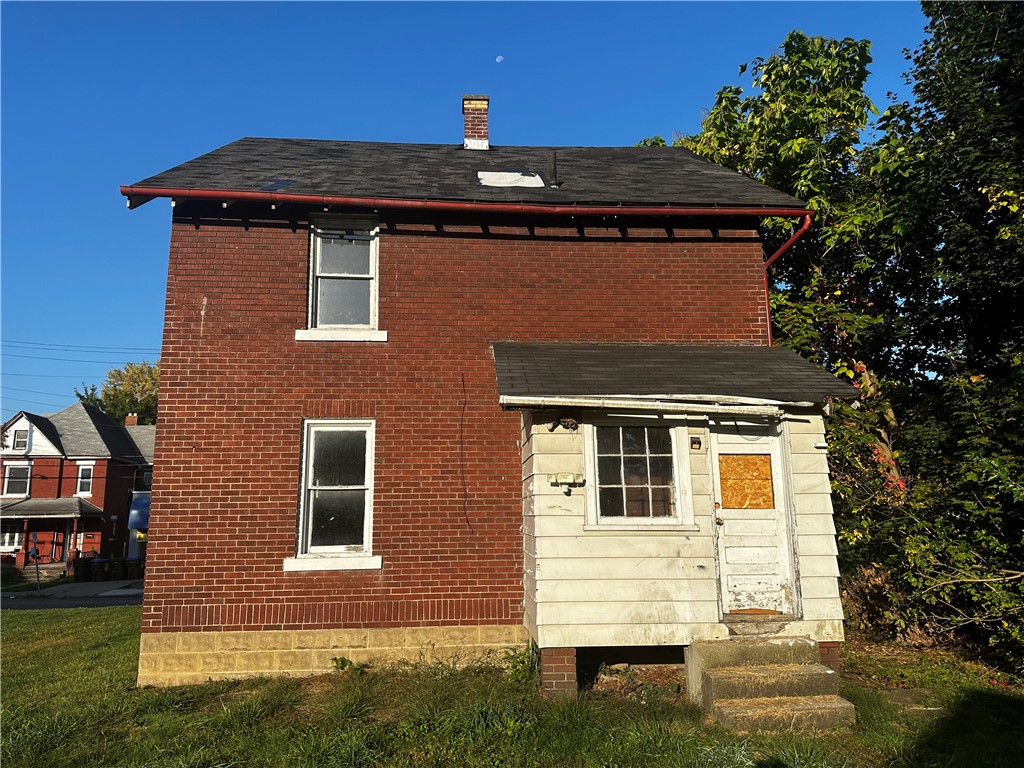 377 New Castle Ave