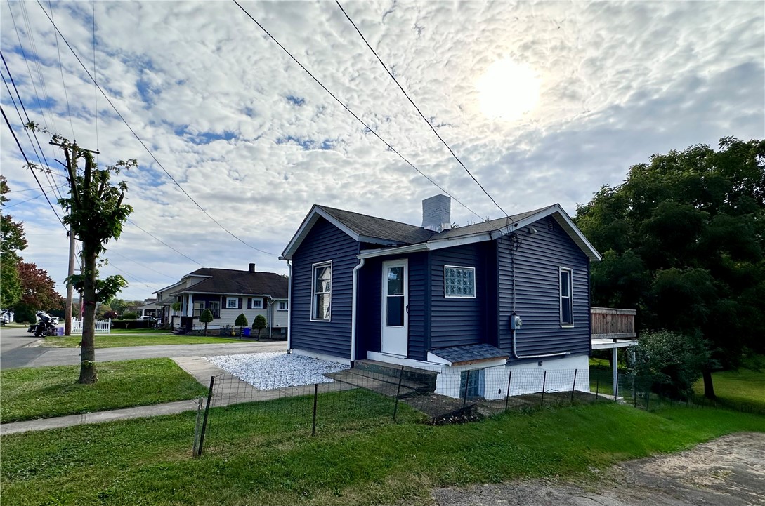 1410 Jackson Ave