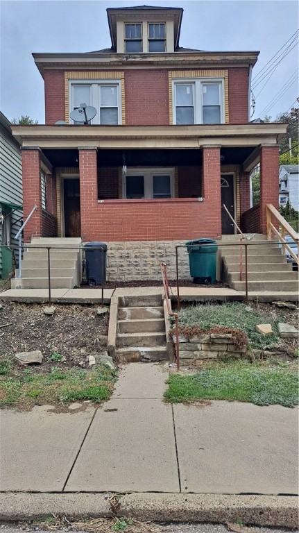 800 Ridge Ave