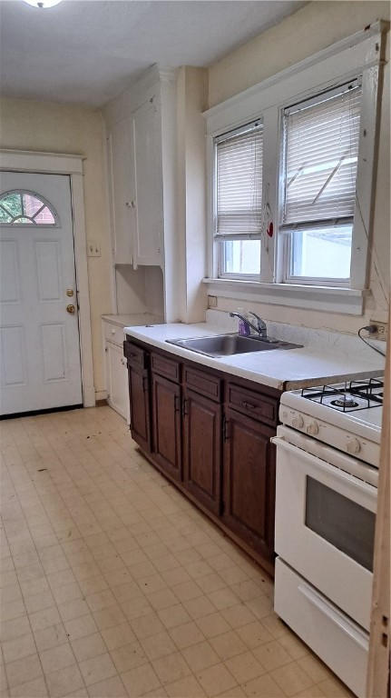 800 Ridge Ave