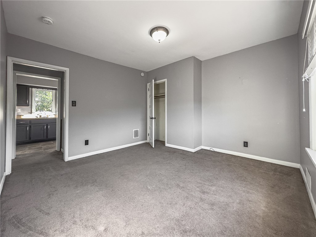 1025 Highland Ave