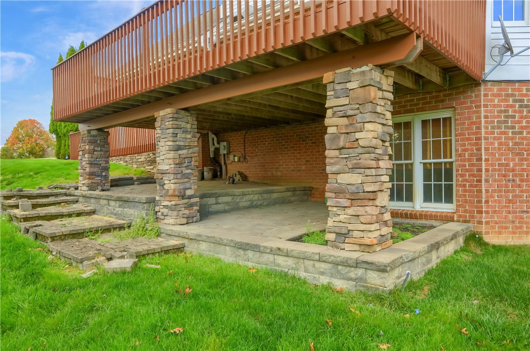 1827 Willow Oak Drive
