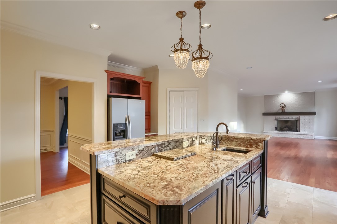 1827 Willow Oak Drive