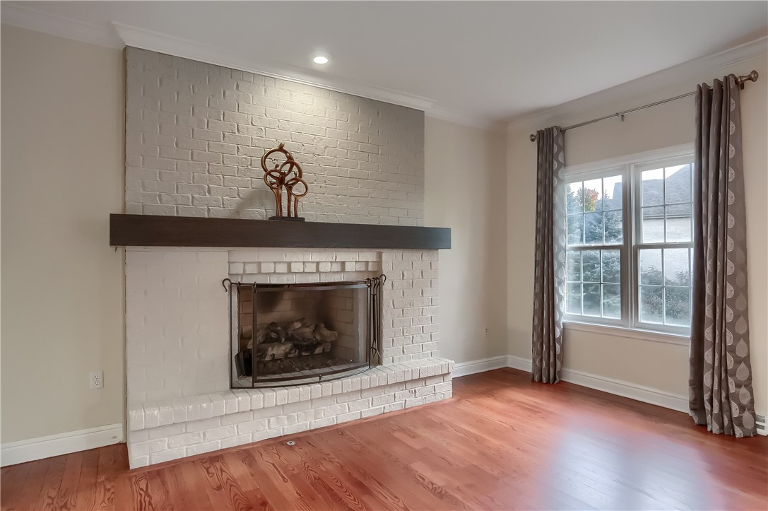 1827 Willow Oak Drive