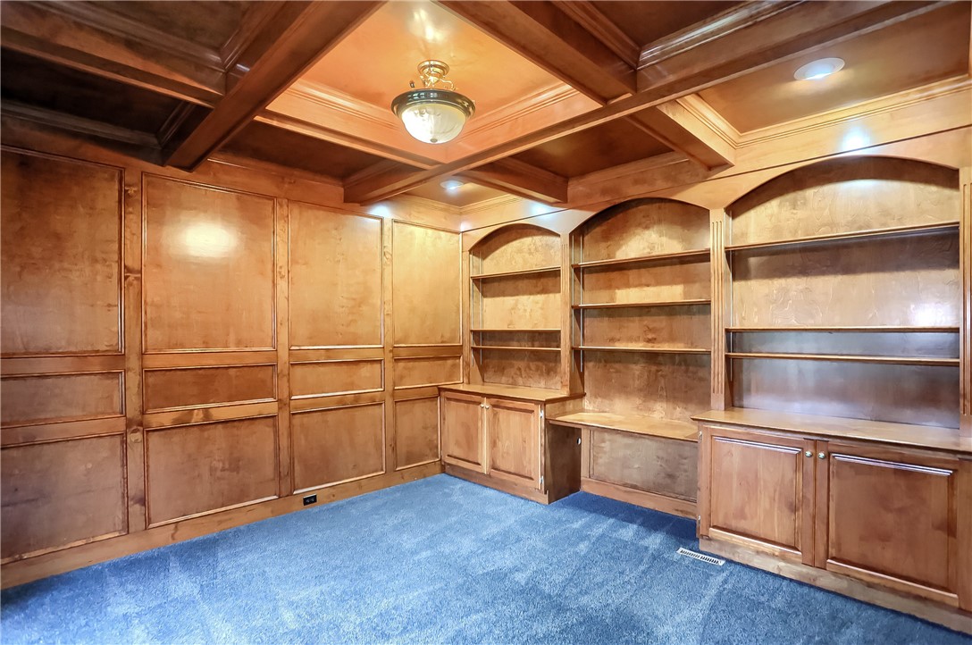 1827 Willow Oak Drive
