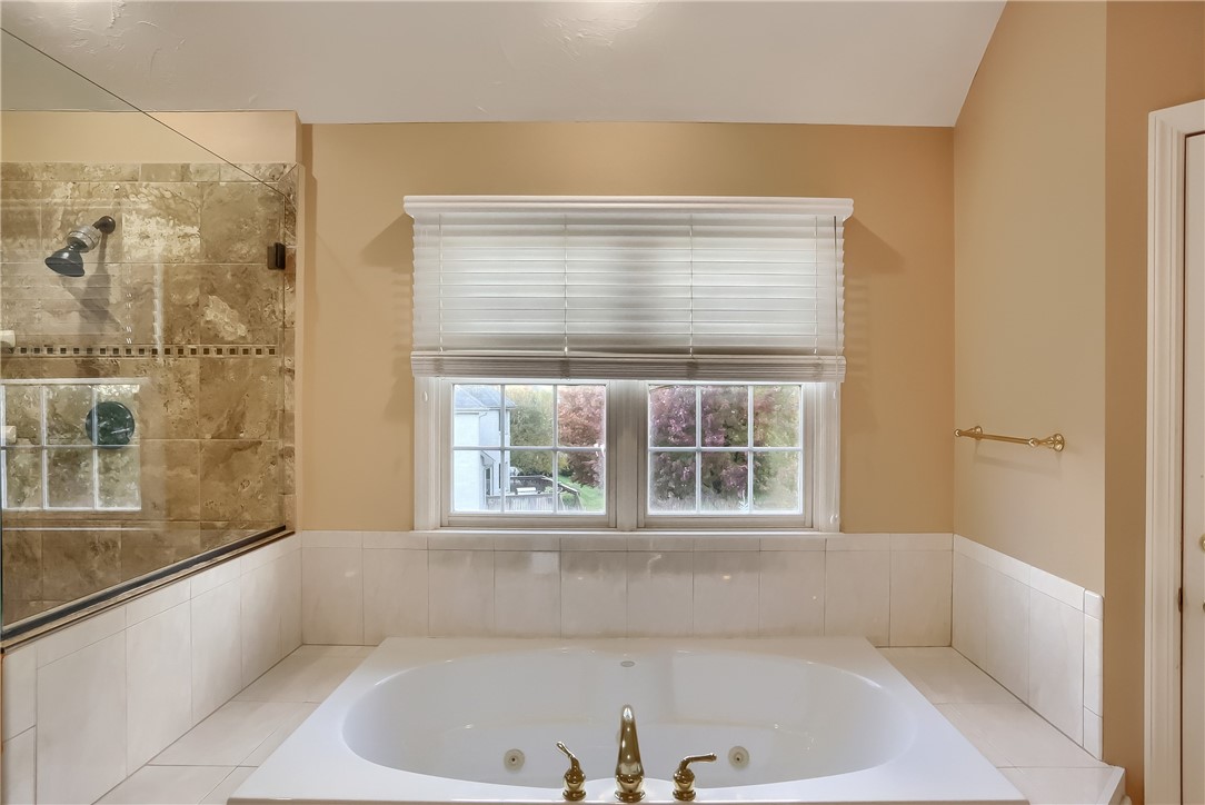 1827 Willow Oak Drive