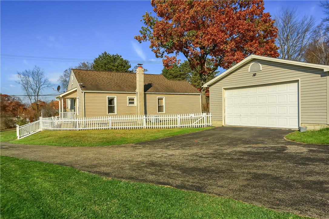 2864 Mercer Rd