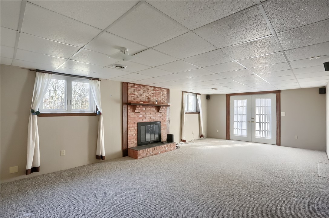 308 Ridgeway Dr