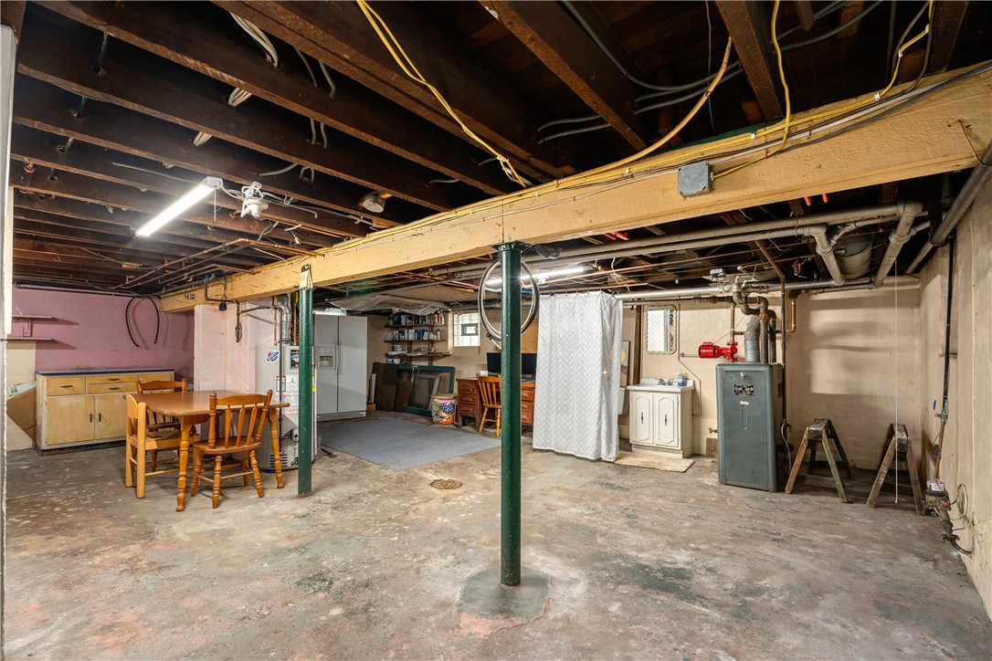 1023 Hamilton Ave.