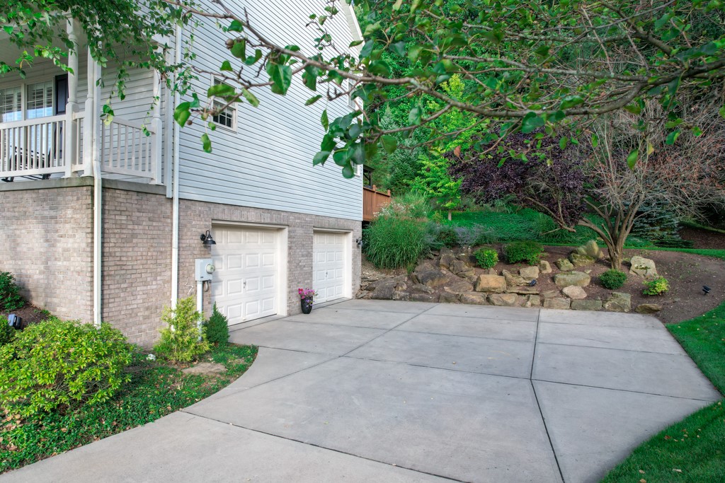 549 Dorchester Drive