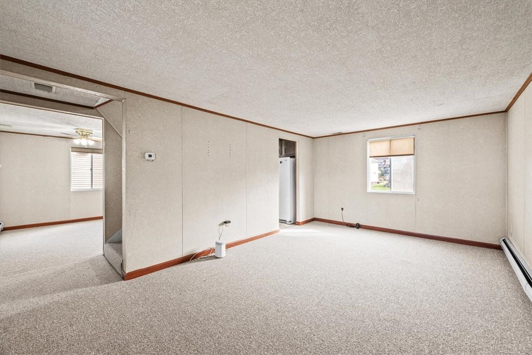 548 Lafayette Dr