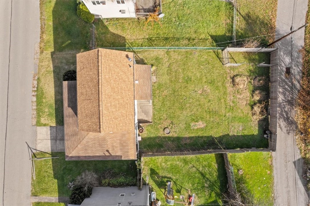 548 Lafayette Dr
