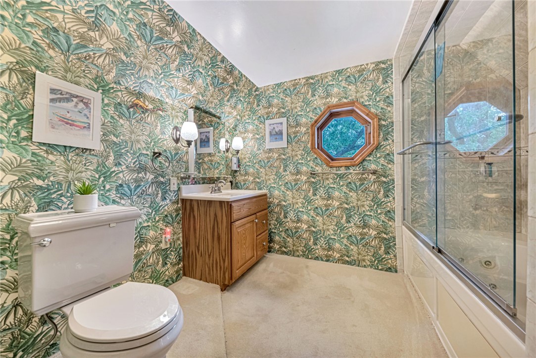 40 Elmhurst Rd