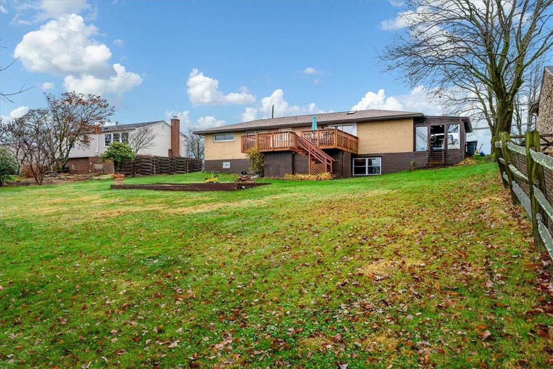 129 Claridge Dr