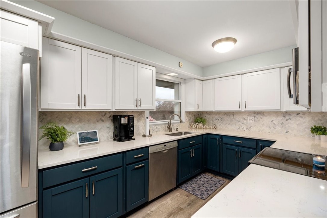 129 Claridge Dr