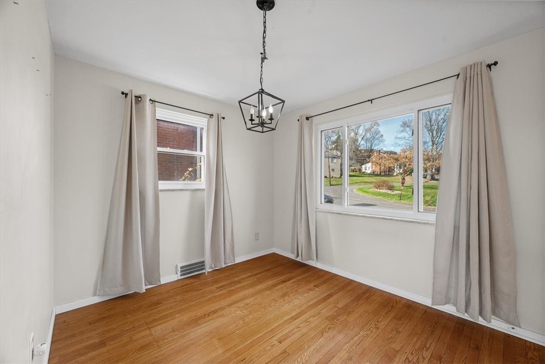 344 Spring Valley Rd