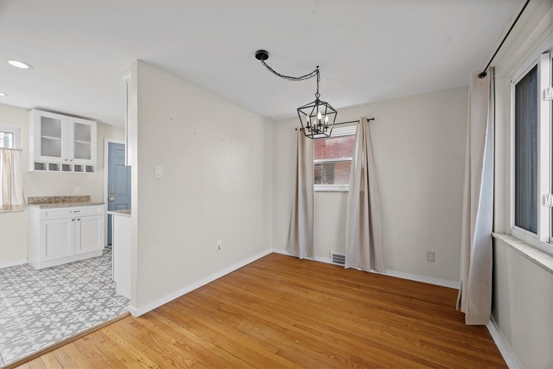344 Spring Valley Rd