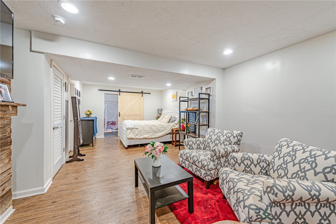 125 Saddle Ridge Dr