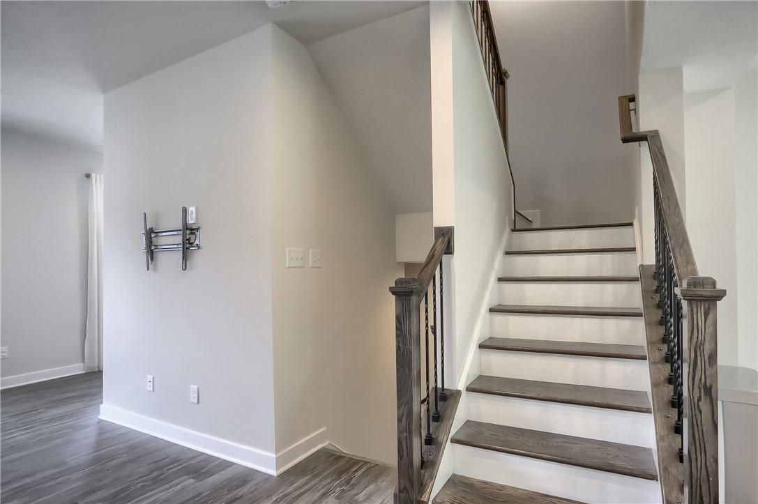 137 Moyer Hill Dr