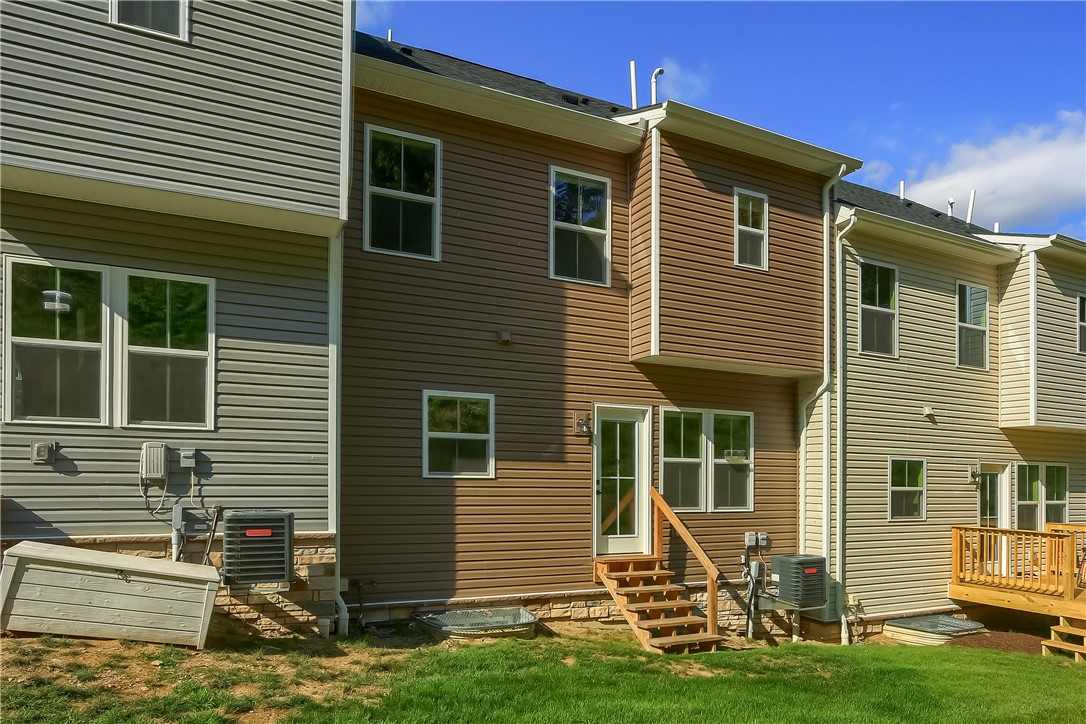 137 Moyer Hill Dr