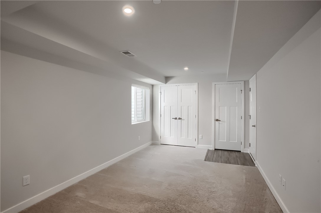 137 Moyer Hill Dr