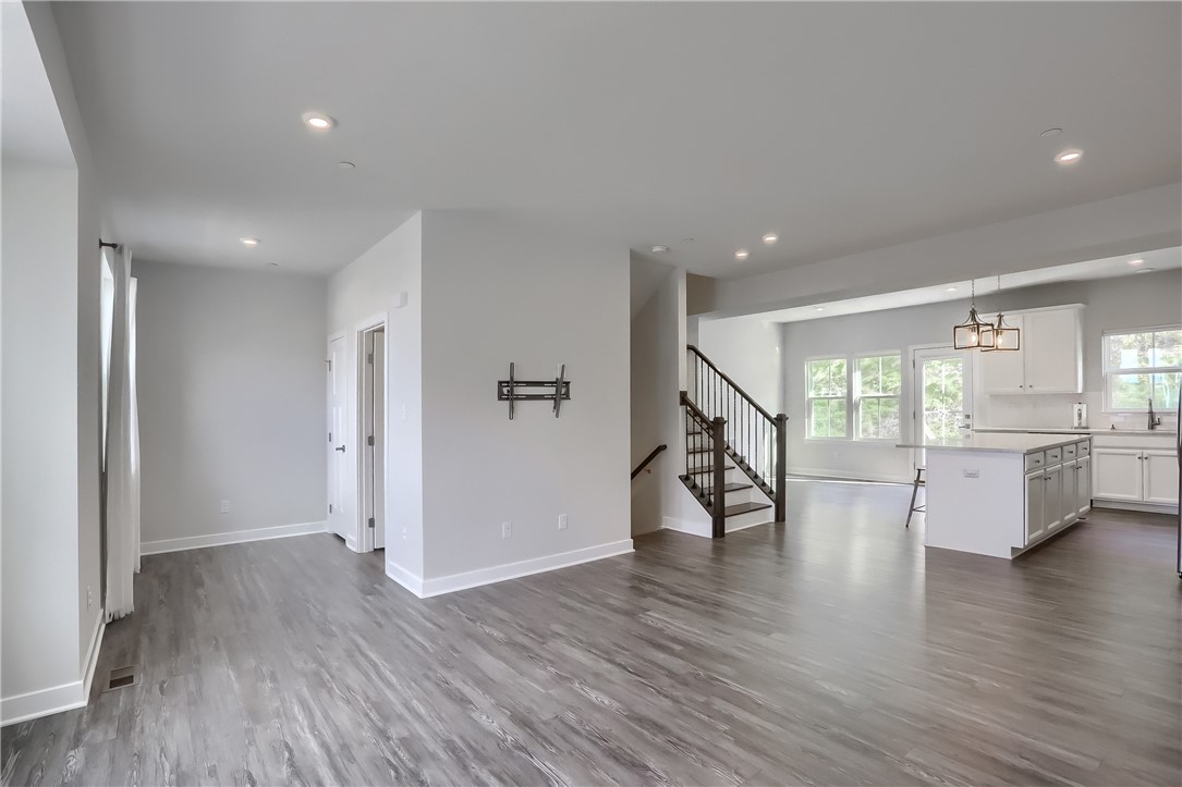 137 Moyer Hill Dr