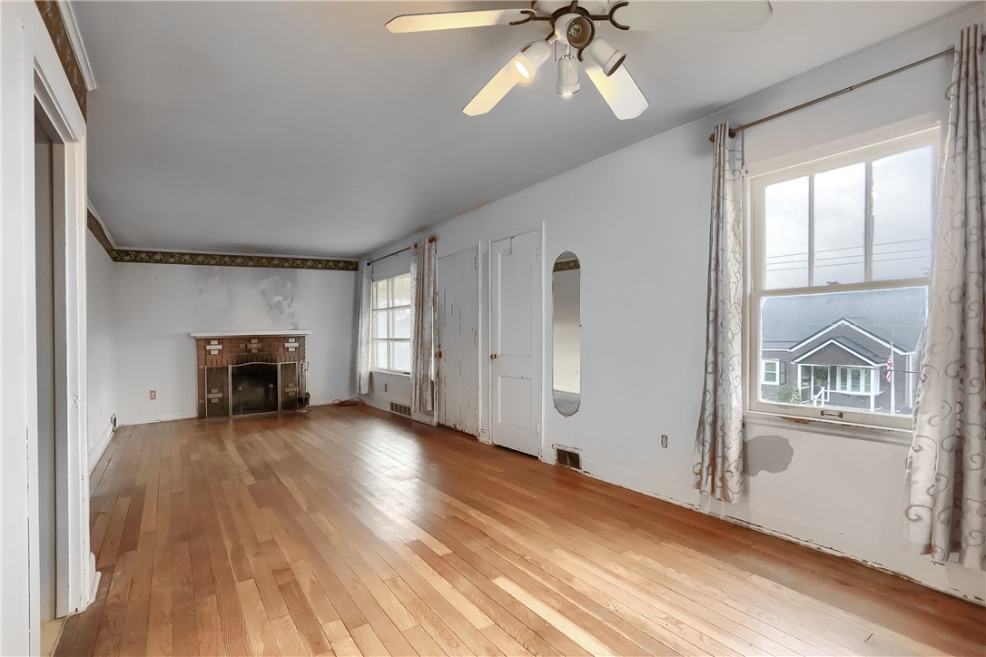 918 7th Street