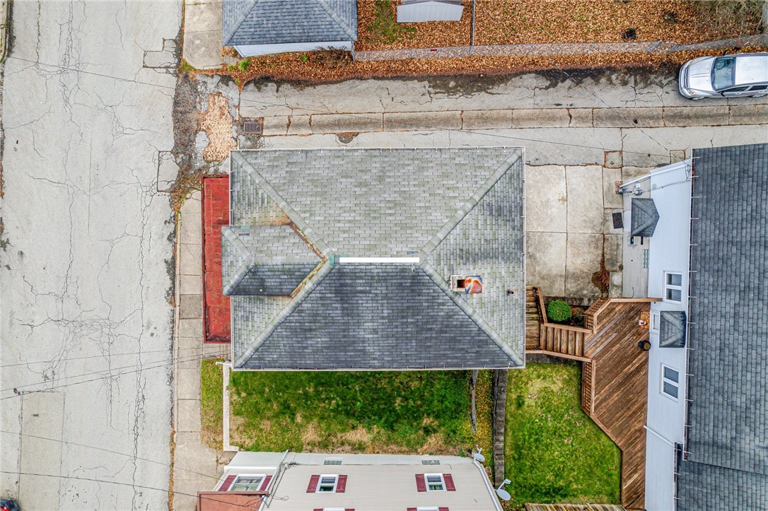 107 N 9th St
