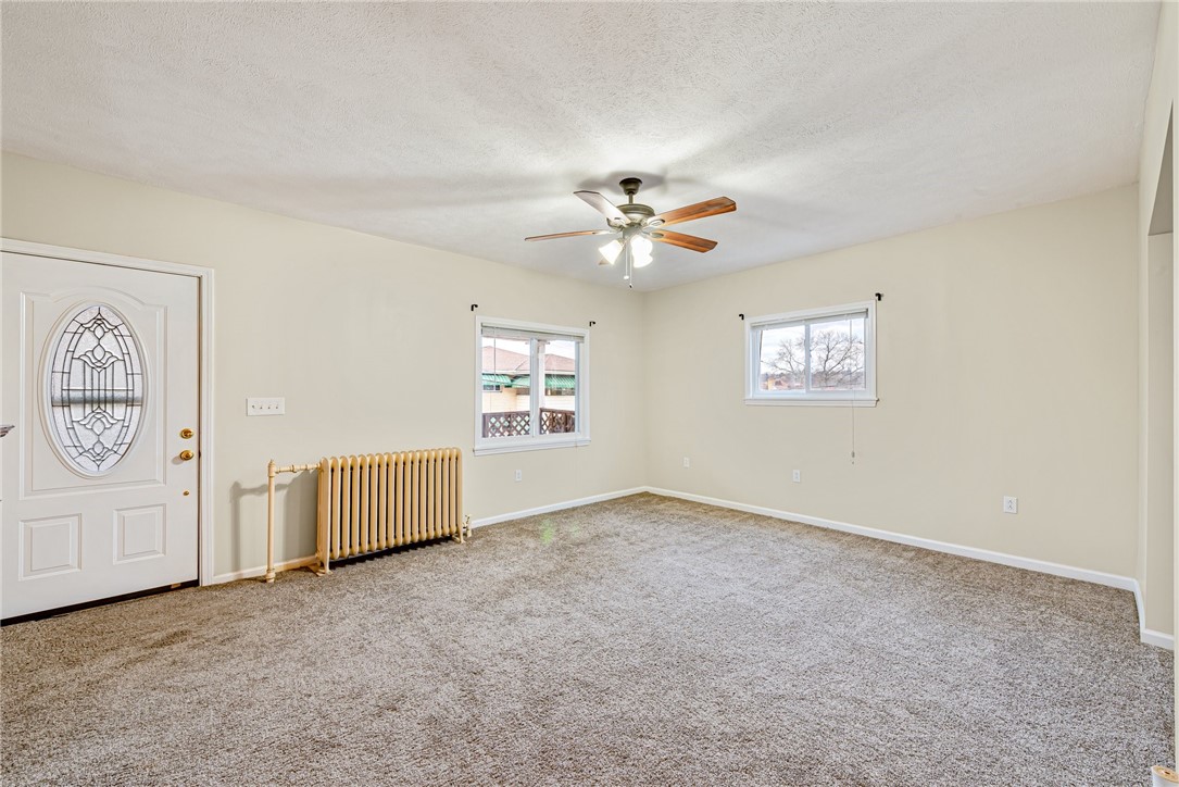 107 N 9th St