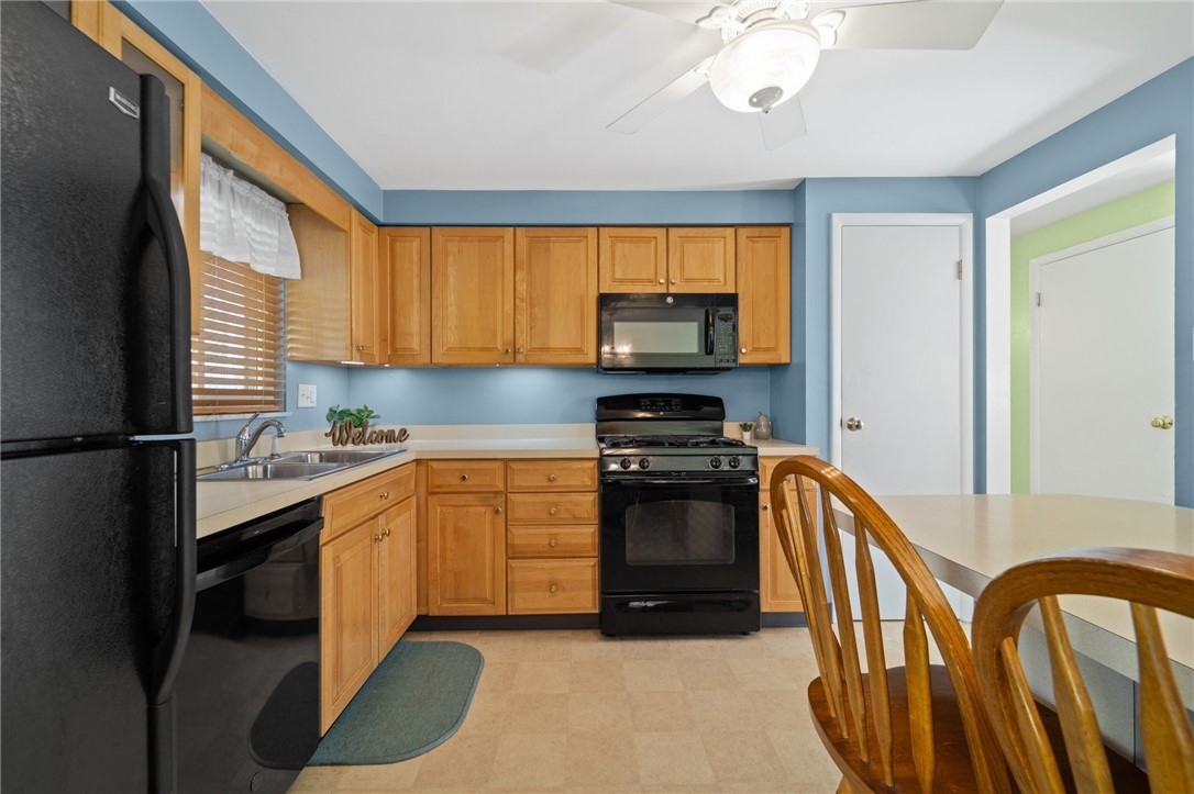162 Lansdowne Dr