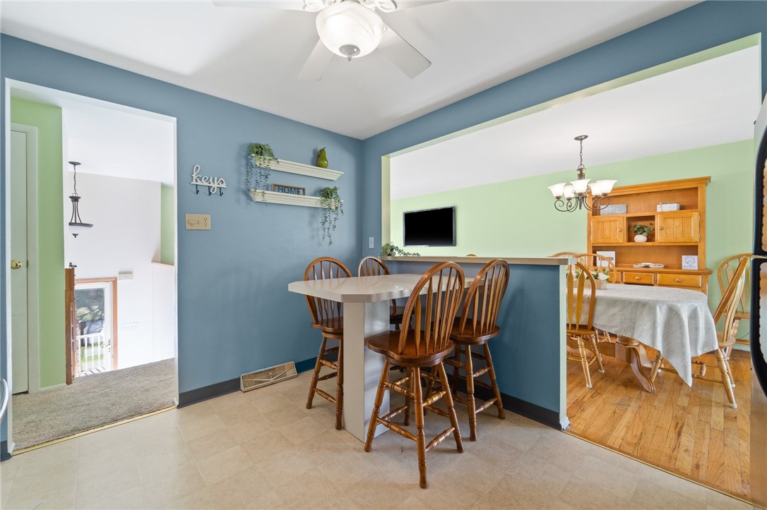 162 Lansdowne Dr