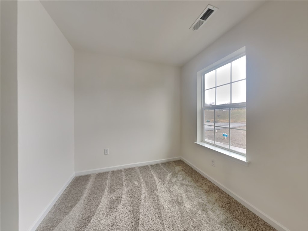 137 Sweetwater Dr