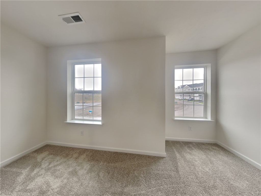 137 Sweetwater Dr